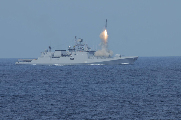 BRAHMOS successfully test-fired from indigenously-built INS Kolkata
