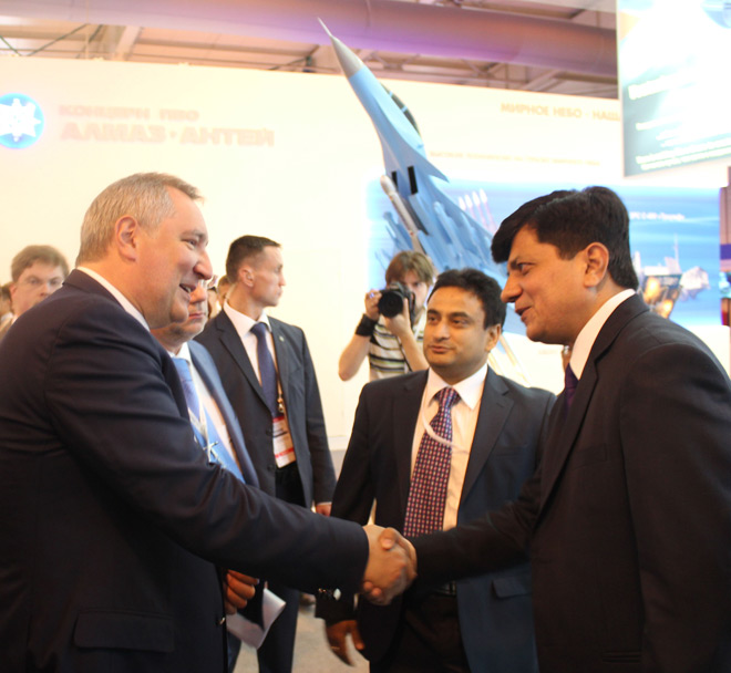 Russian Deputy Prime Minister Dmitry Rogozin praises BRAHMOS JV, ensures full support for the missile programme