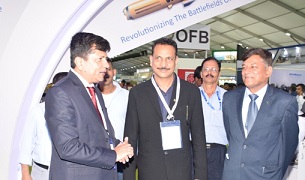 Rajiv Rudy visits BrahMos pavilion at Defexpo 2016