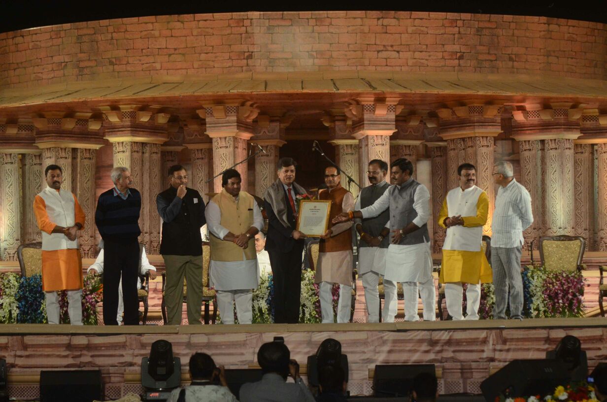 BrahMos Chief receives Gaurav Samman from Govt. of Madhya Pradesh